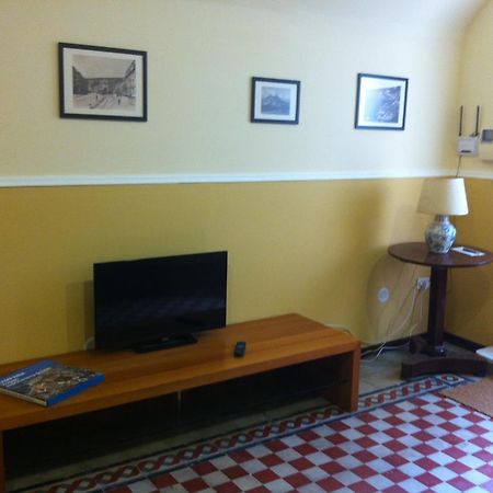 Casa Vacanze Amedeo 那不勒斯 外观 照片
