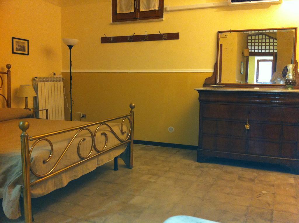 Casa Vacanze Amedeo 那不勒斯 外观 照片