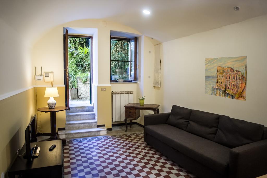 Casa Vacanze Amedeo 那不勒斯 外观 照片